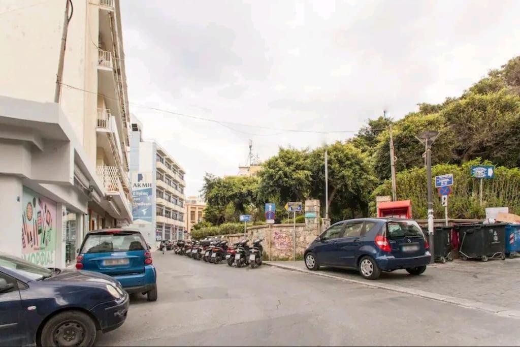 Cozy Apartment In The Heart Of The City Iráclio Exterior foto
