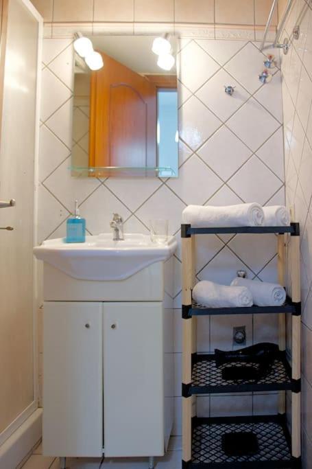 Cozy Apartment In The Heart Of The City Iráclio Exterior foto