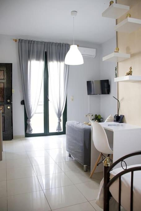 Cozy Apartment In The Heart Of The City Iráclio Exterior foto